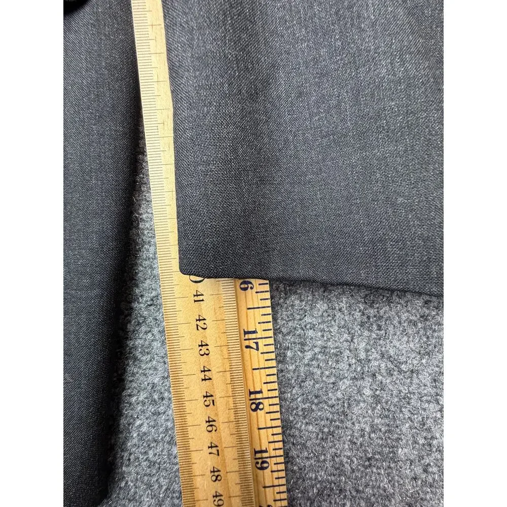 Vintage Burberrys Saks Fifth Avenue Mens Gray 100% Wool Blazer USA Made 42 44